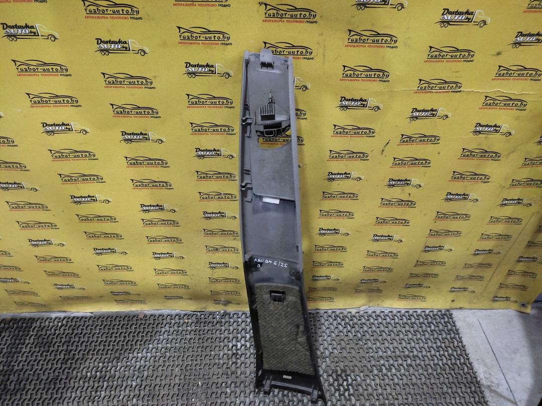 Обшивка стойки центральной правой U36XT8 Audi 80 купить