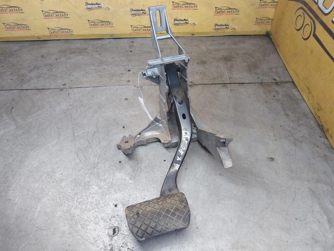 Педаль тормоза BDFUUL Audi A4