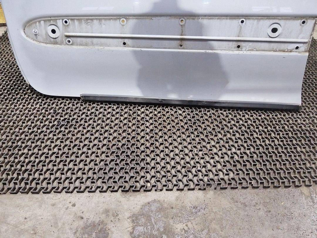 Дверь передняя левая GUYLHS Citroen Xsara Picasso купить с доставкой