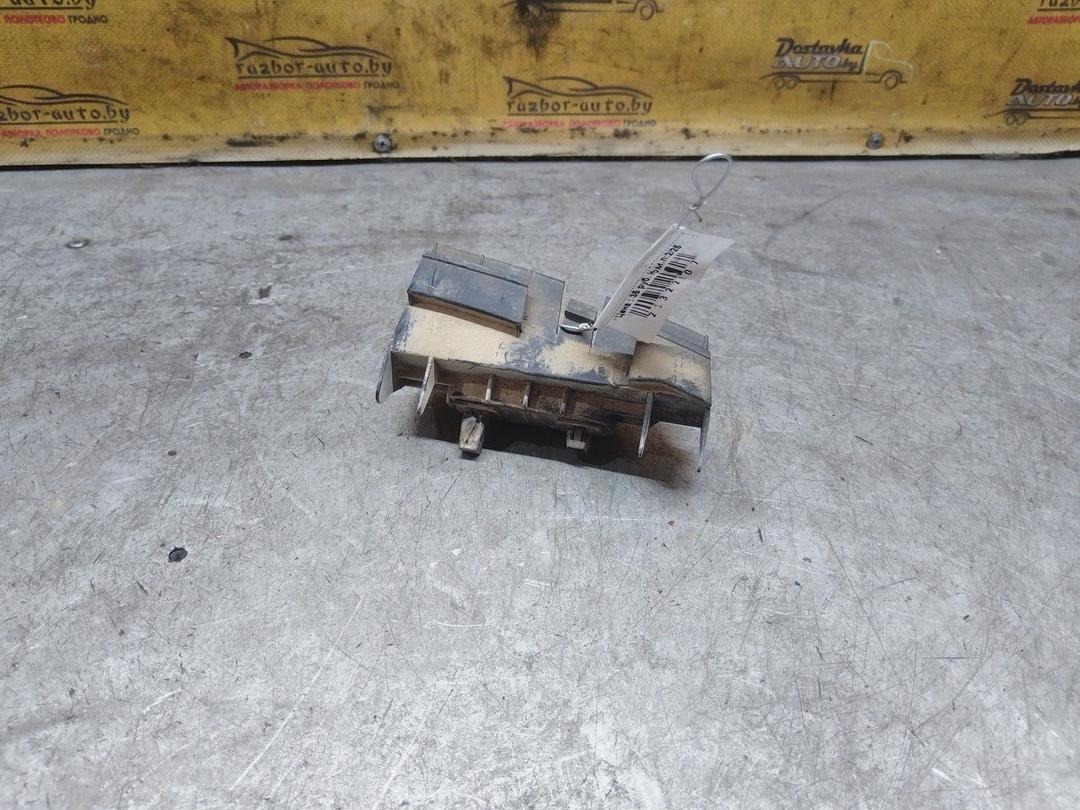 Кронштейн крепления бампера заднего 64W3LK Toyota Corolla купить с доставкой