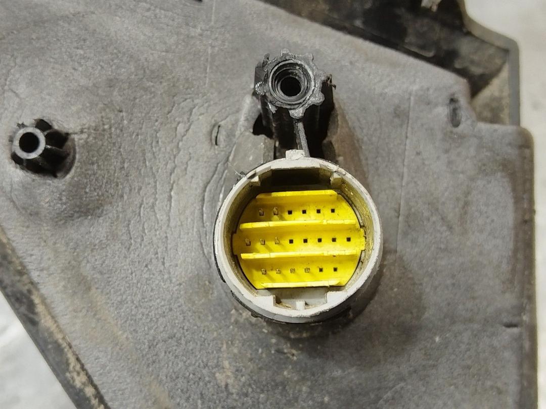 Зеркало наружное правое I4D66U Renault Laguna купить на авторазборке