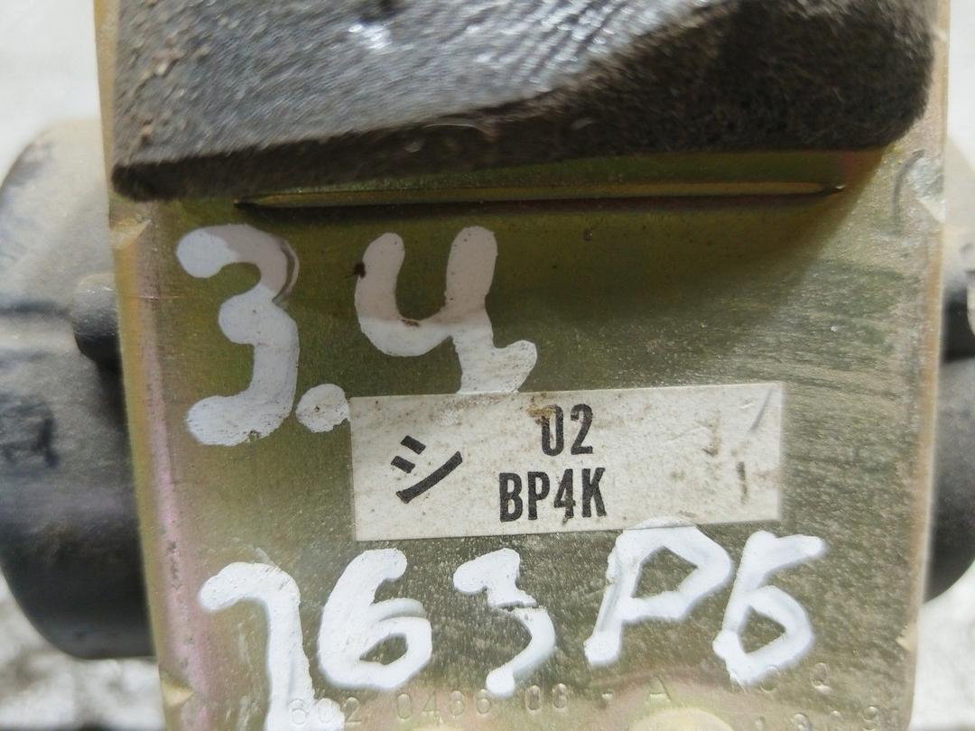 Ремень безопасности задний центральный P7Z70M Mazda 3 купить в магазине запчастей бу