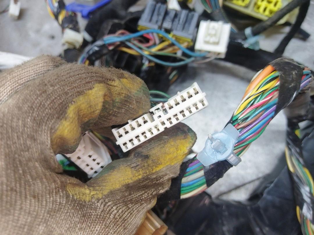 Проводка салона MHXSC1 Volvo V40 undefined