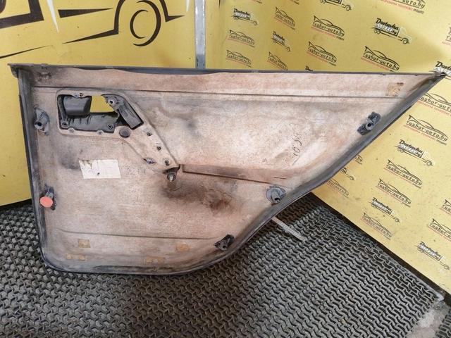 Обшивка двери задней левой (дверная карта) QSWPWY Volkswagen Golf купить