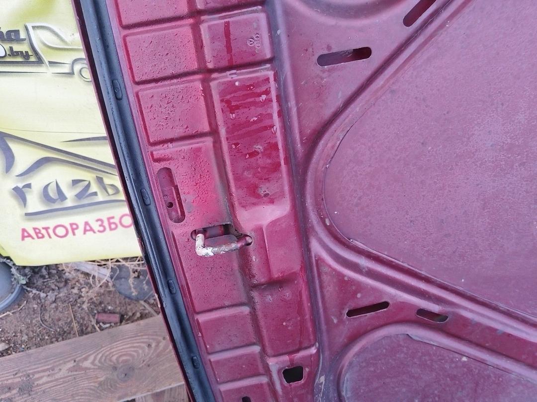 Капот QMQDGT Volkswagen Passat undefined