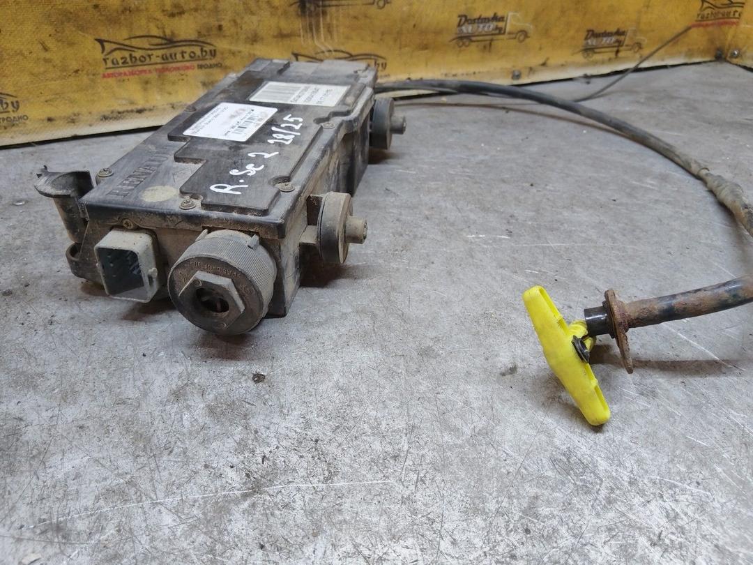 Электроручник 0RBDA5 Renault Scenic купить с доставкой. Огромный выбор запчастей и марок авто. У нас есть практически все.