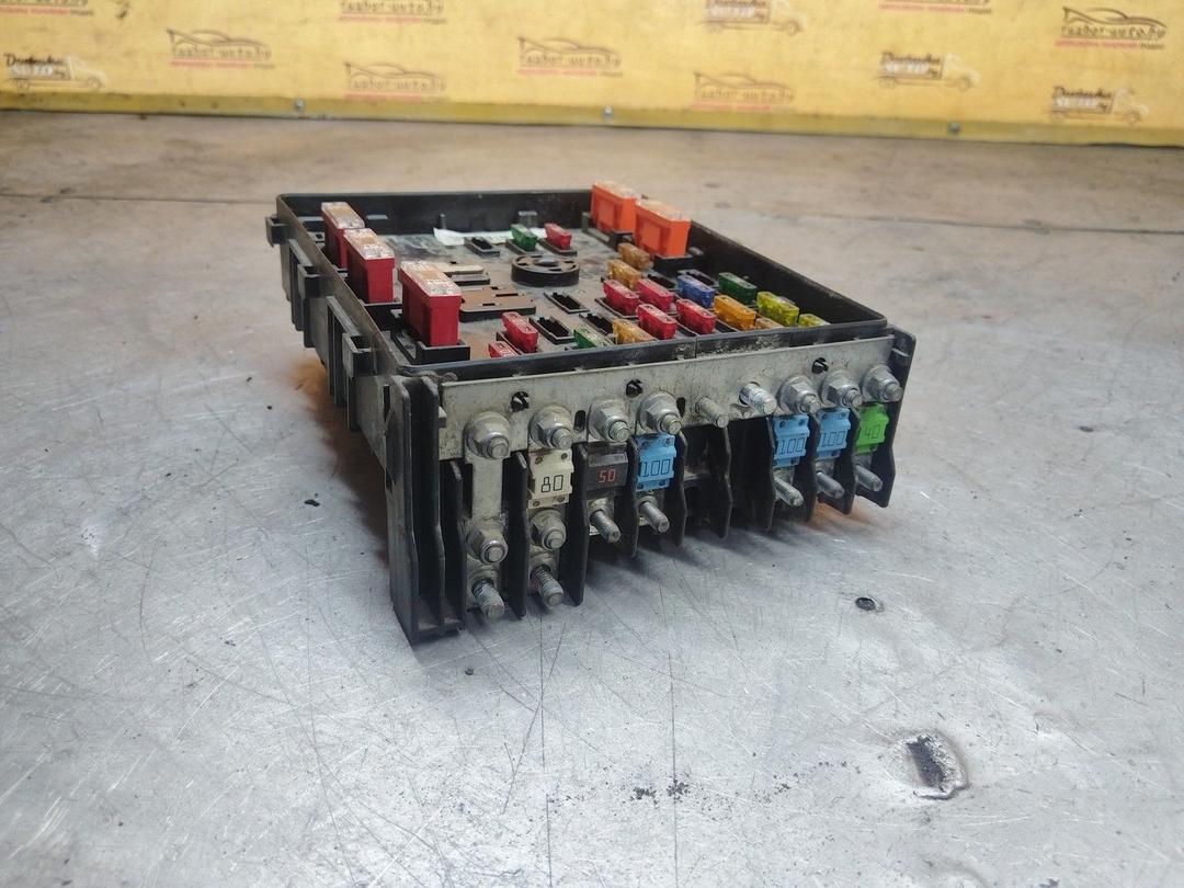 Блок предохранителей E86NPT Volkswagen Passat - Фото 4