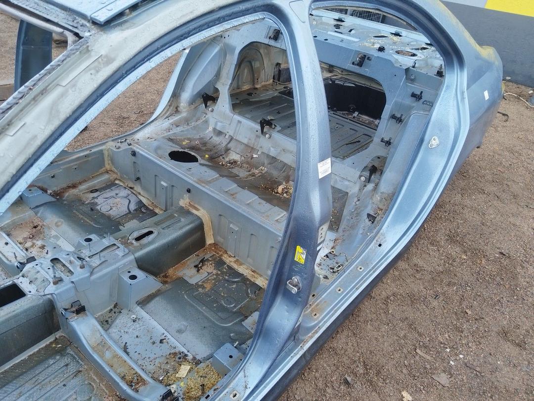 Стойка кузовная центральная левая IW865T Peugeot 607 купить на авторазборке