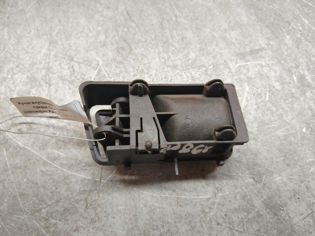 Ручка внутренняя задняя правая C1A1XL Volkswagen Passat - Фото 2