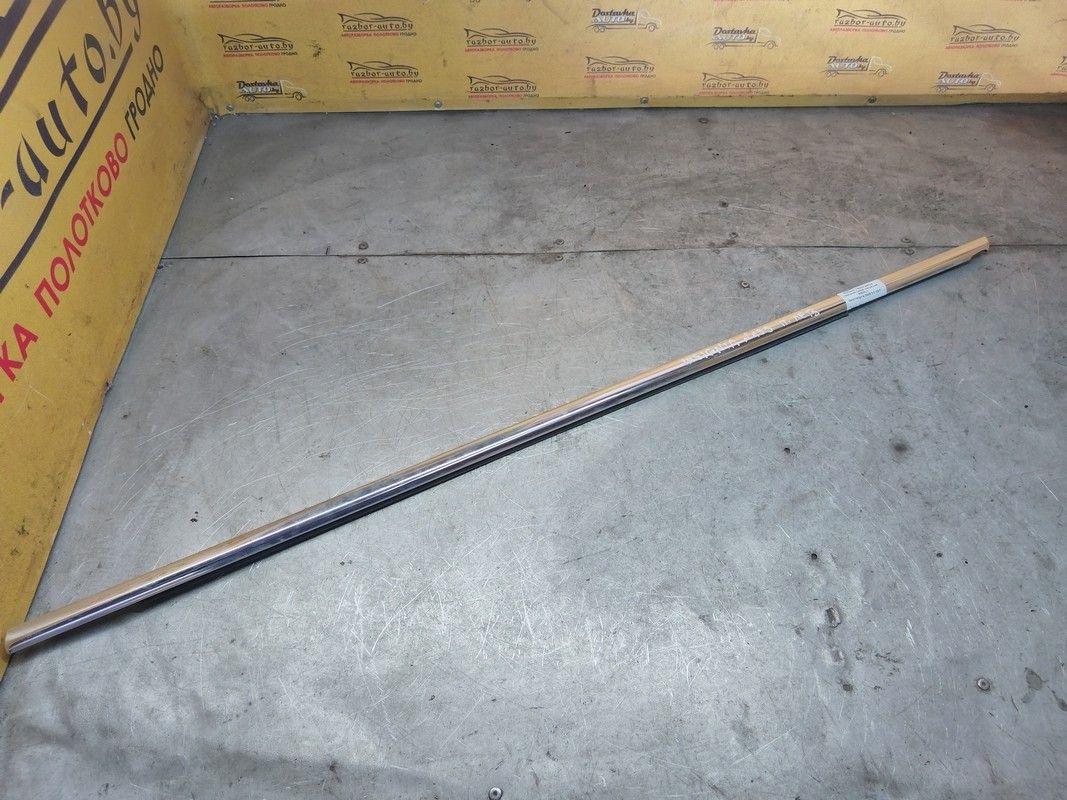 Молдинг стекла двери передней левой наружный 0ODKL1 Opel Insignia