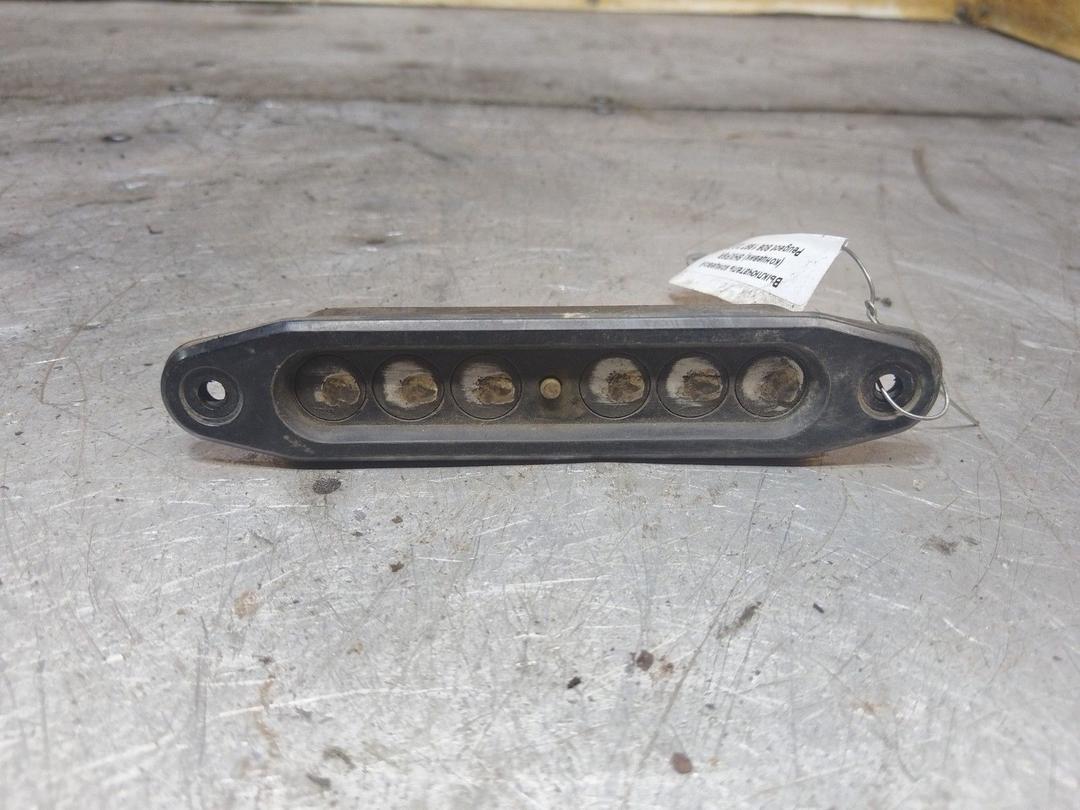 Выключатель концевой (концевик) 8HXF5R Peugeot 806 - Фото 1