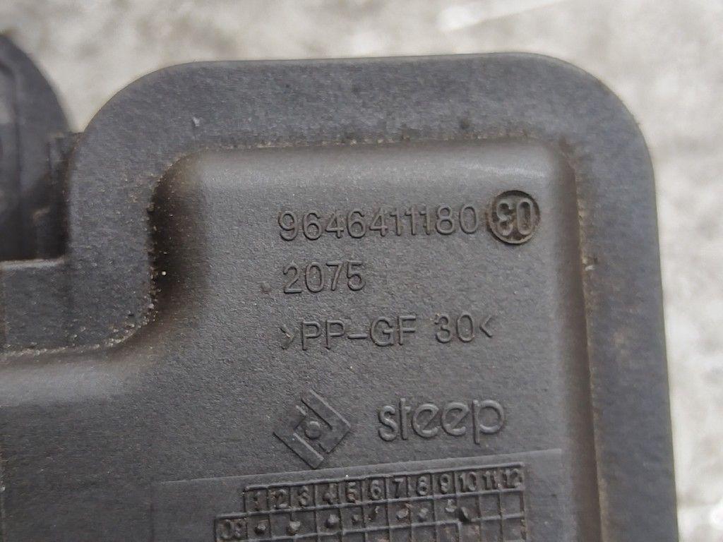 Вакуумный ресивер 4QLA4E Ford Galaxy - Фото 5