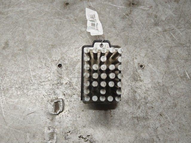 Сопротивление печки EZQ94I Audi A6 купить с доставкой