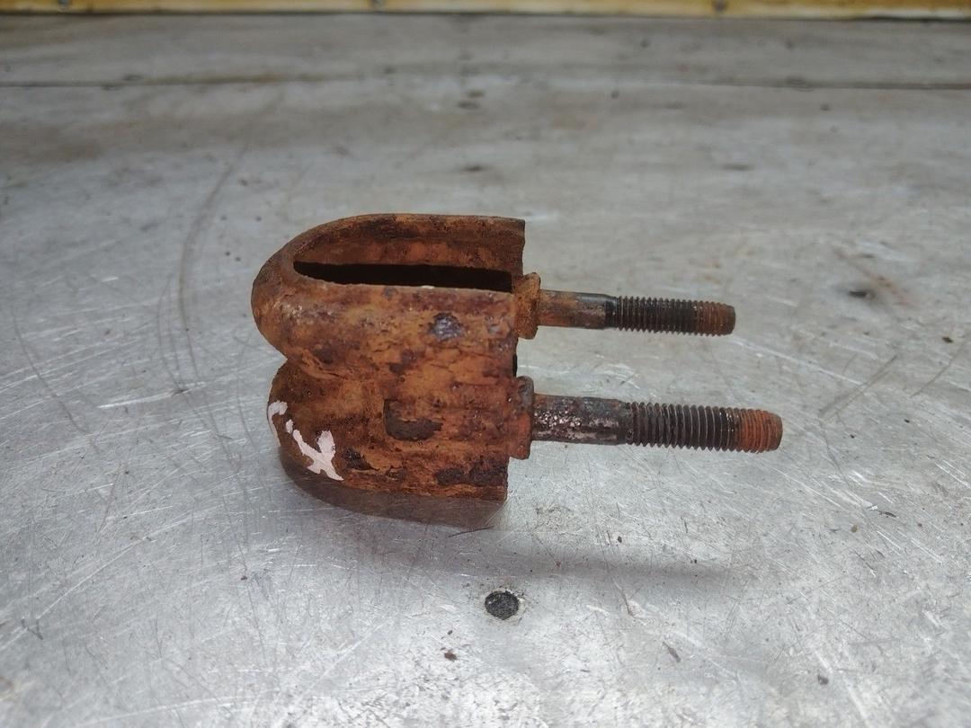 Крепление втулки стабилизатора 6YCVDB Kia Sorento - Фото 2