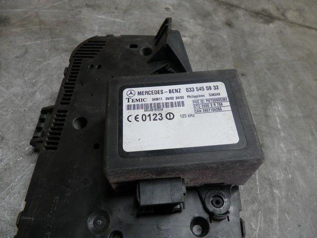 Щиток приборов (приборная панель) YGFTXC Mercedes Sprinter купить в магазине запчастей бу