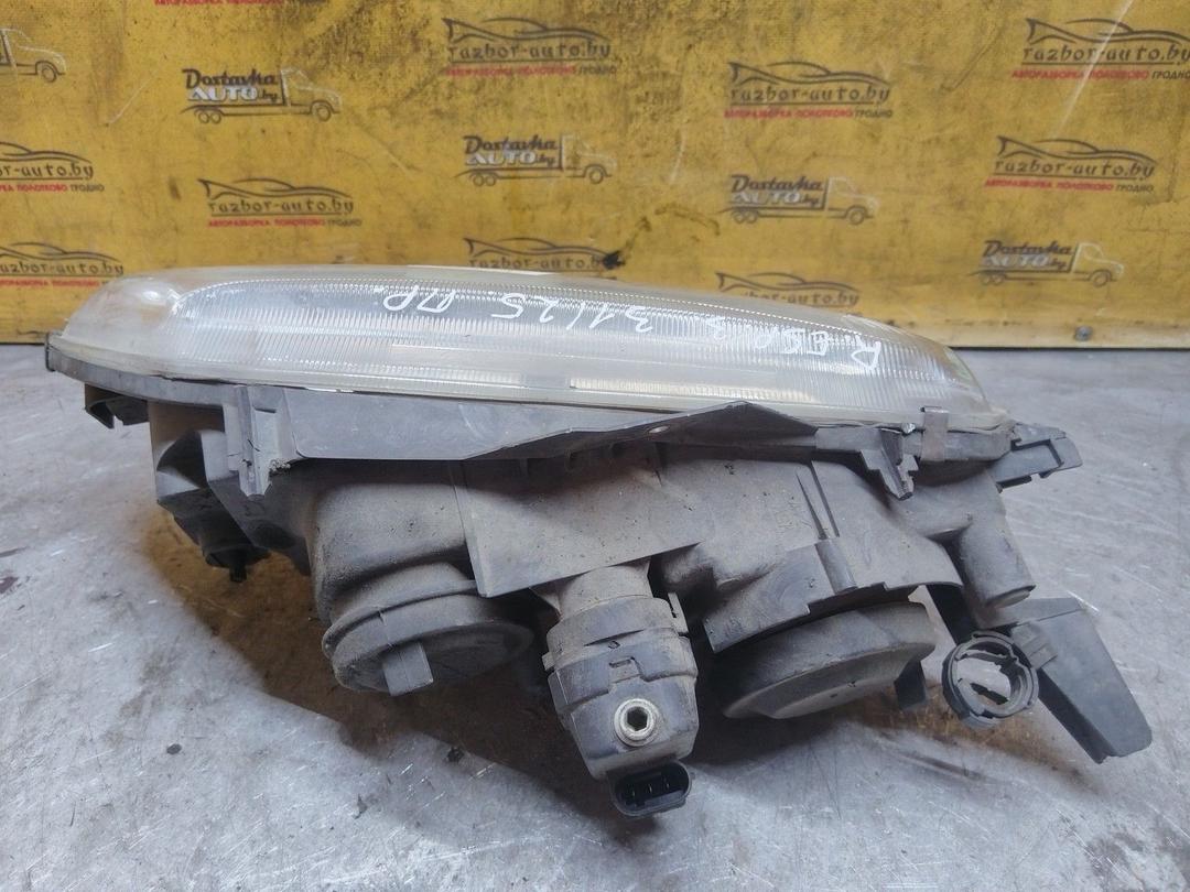 Фара правая URI3DP Renault Espace купить в магазине запчастей бу