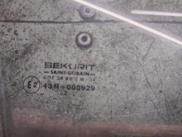 Стекло двери передней правой BGA107 Citroen C8 купить в магазине запчастей бу