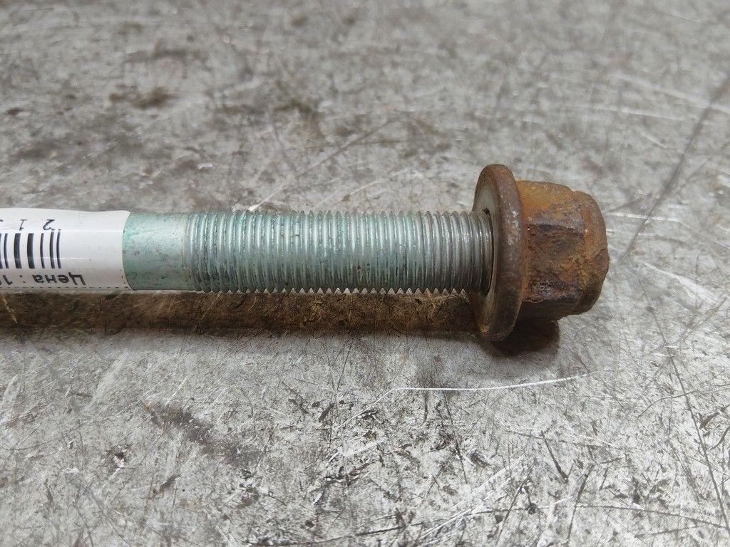 Болт 2WHL4D Volkswagen Passat - Фото 5