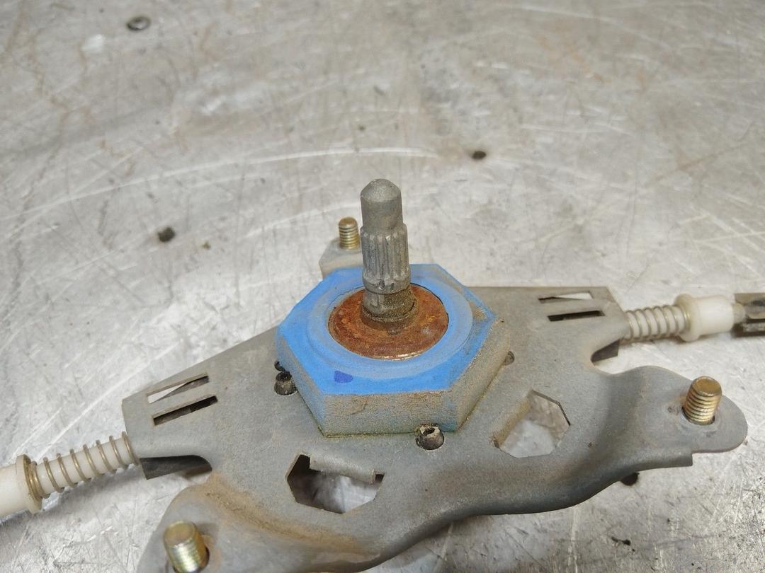 Стеклоподъемник задний правый V5R2T4 Citroen Xantia купить на авторазборке