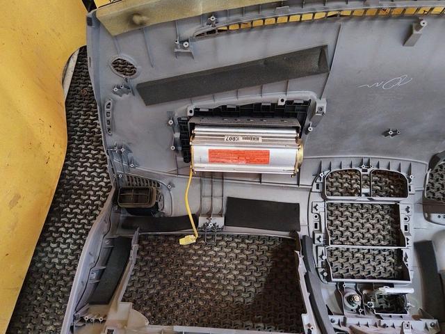 Панель передняя салона (торпедо) 6F64ZN Mazda Premacy undefined