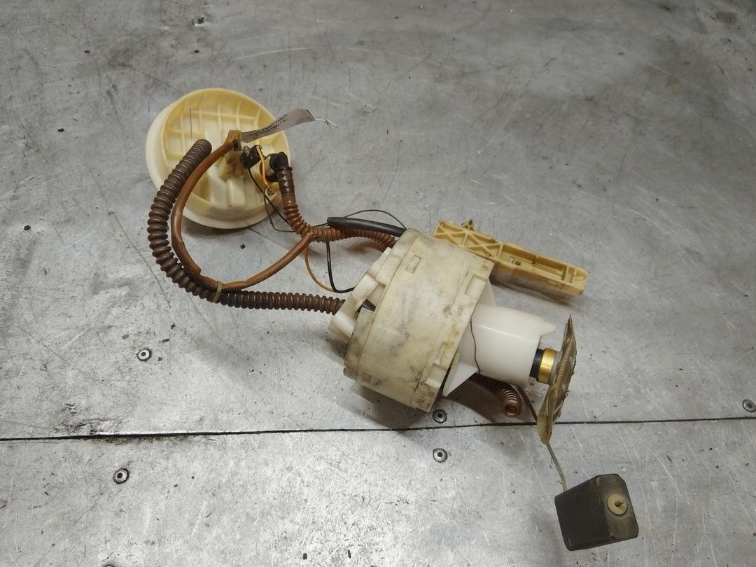 Колба в бак TVXDJN Audi A4