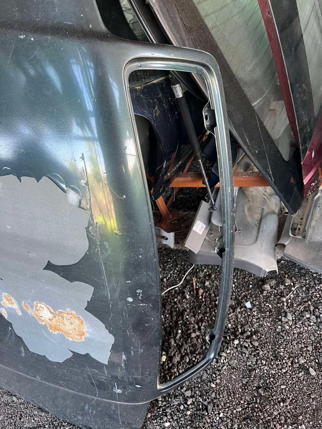 Капот 9RN95B Audi 100 купить