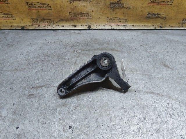 Кронштейн КПП 2JVKP0 Ford Focus купить в магазине запчастей бу