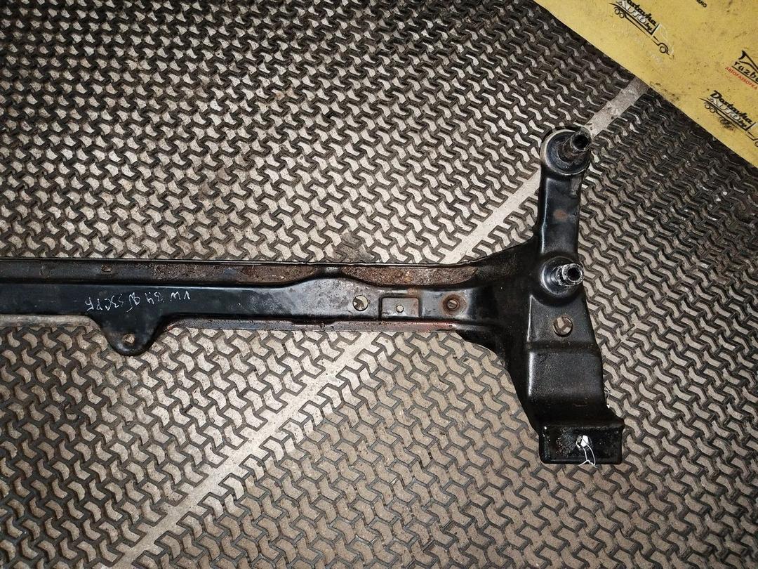 Балка под радиатор G4A5SM Volkswagen Passat купить с доставкой