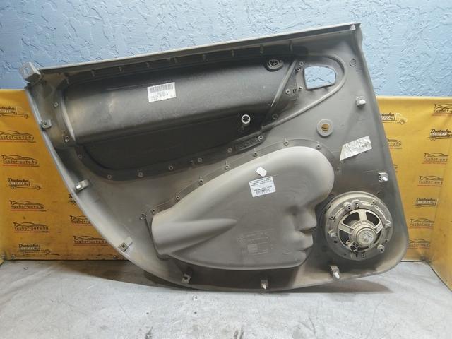 Обшивка двери задней правой (дверная карта) VJSCK8 Citroen Xsara Picasso купить