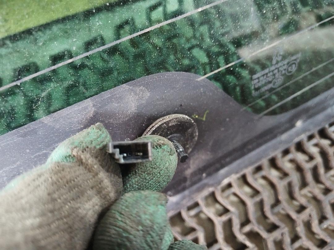 Стекло заднее 7I3CC6 Peugeot 407 купить с доставкой. Огромный выбор запчастей и марок авто. У нас есть практически все.