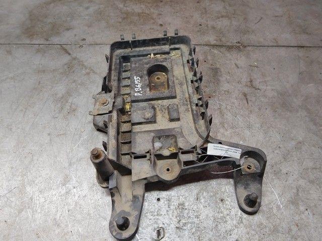Полка аккумулятора PB5M1Y Volkswagen Passat - Фото 2