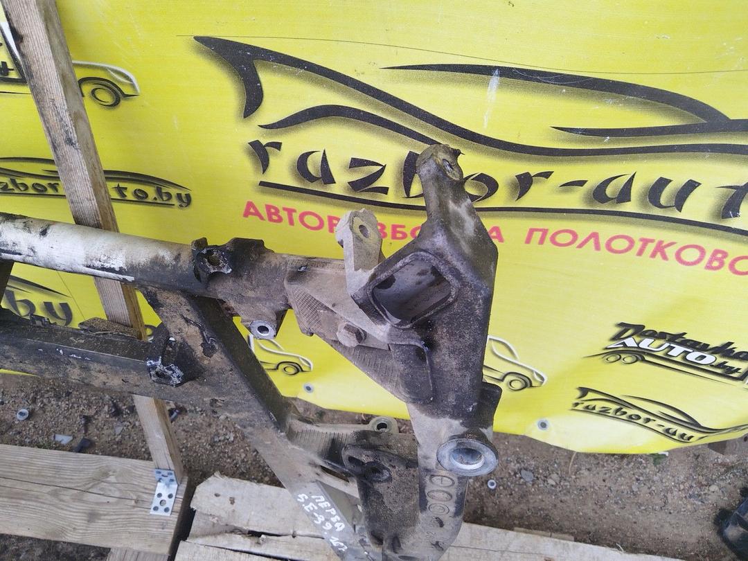 Балка подвески передняя (подрамник) YC9HNE BMW 5 E39 undefined