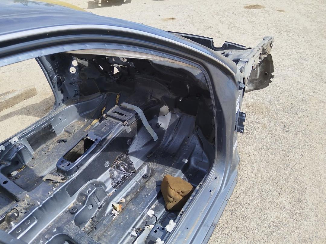 Стойка кузовная передняя правая QPAH0S Audi A4 купить с доставкой