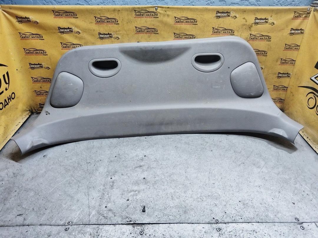 Обшивка крышки багажника I32FFP Nissan Primera