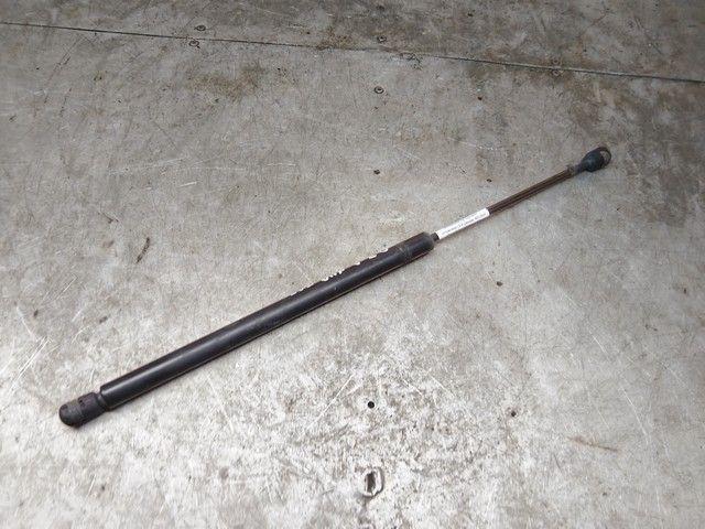 Амортизатор крышки багажника (3-5 двери) N318NT Opel Zafira - Фото 1