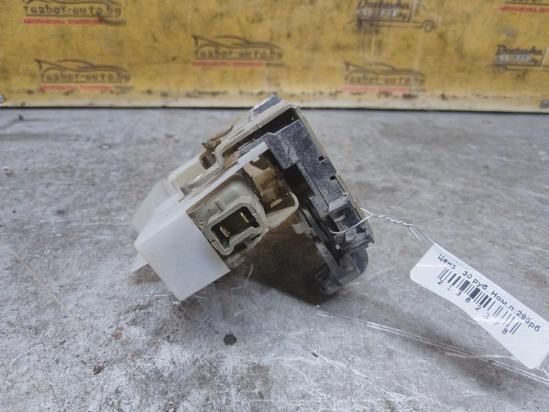 Замок двери передней правой 2FOAO7 Renault Megane купить в магазине запчастей бу