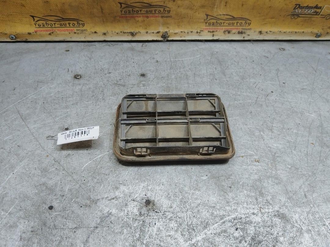 Решетка вентиляции кузова 93WL6T Renault Scenic купить