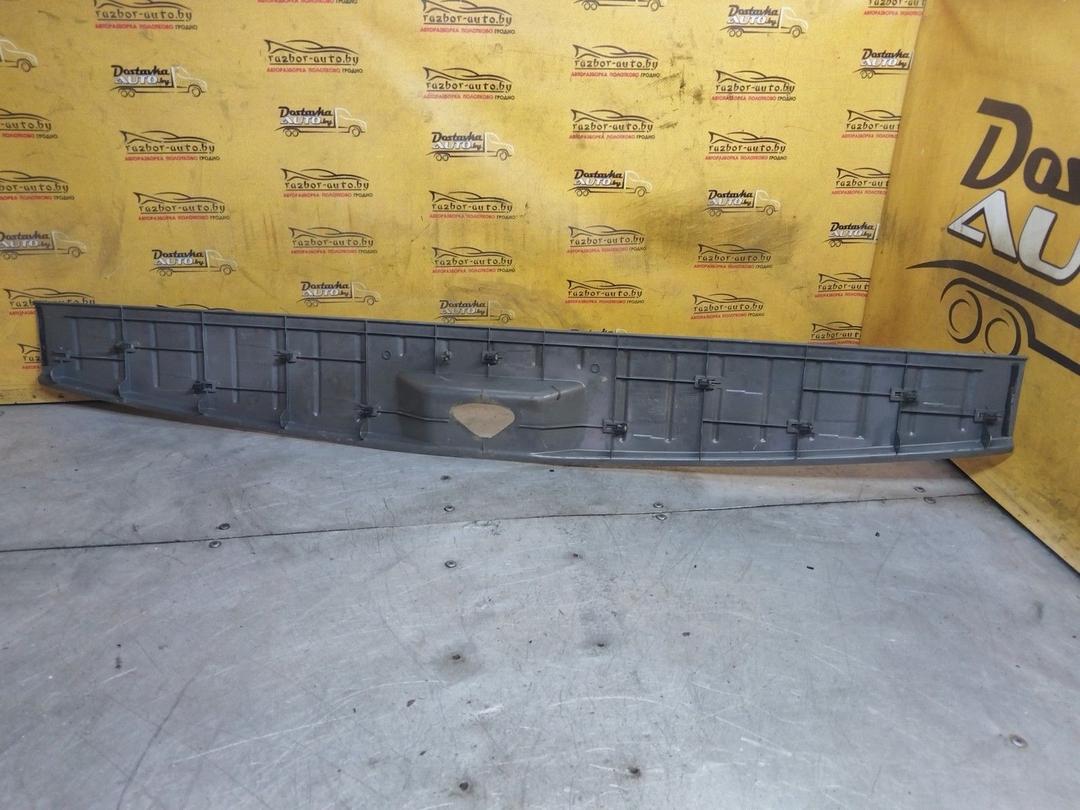 Накладка замка багажника 5CH88A Volkswagen Sharan купить