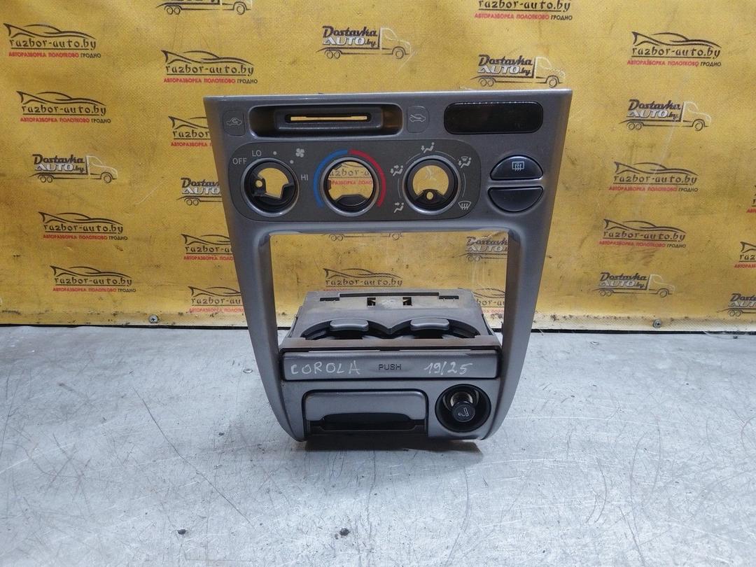 Рамка под магнитолу 83PO81 Toyota Corolla