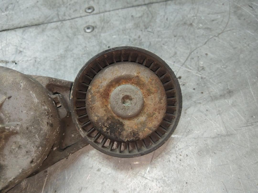 Натяжитель ремня генератора 3BJHG2 Volkswagen Golf - Фото 3