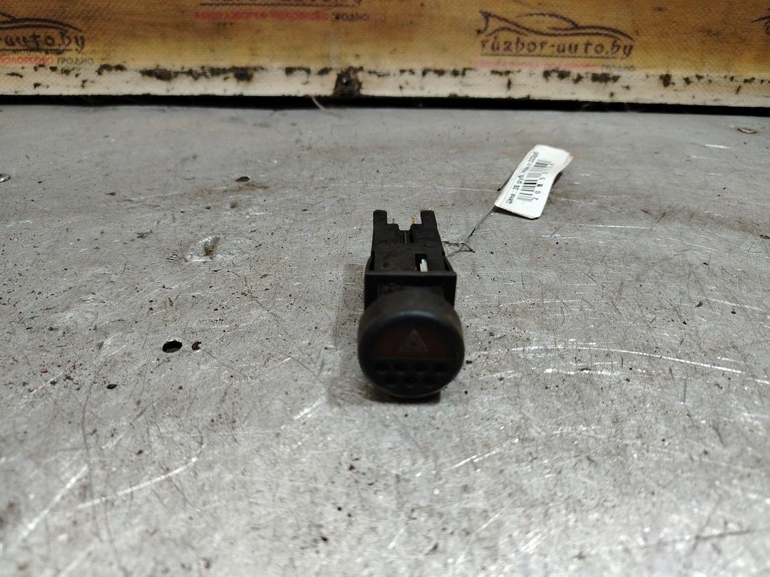 Кнопка аварийной сигнализации 0N9OVW Peugeot 106 - Фото 1