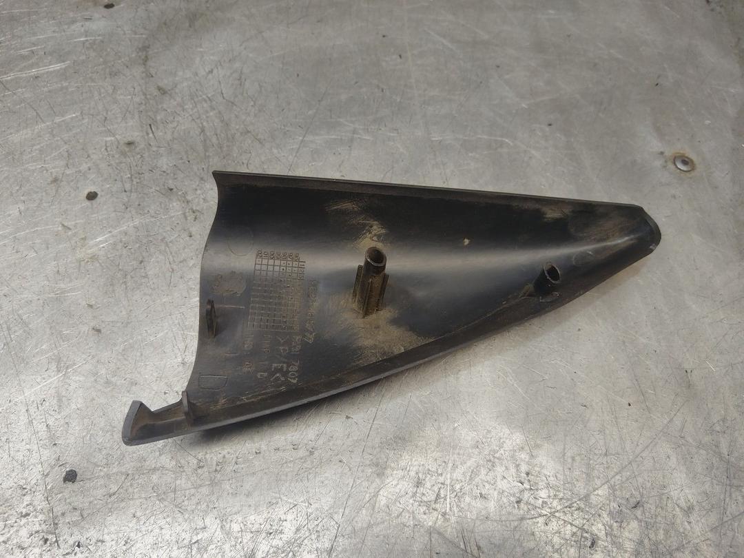 Заглушка зеркала правого RJFCTM Peugeot 306 купить