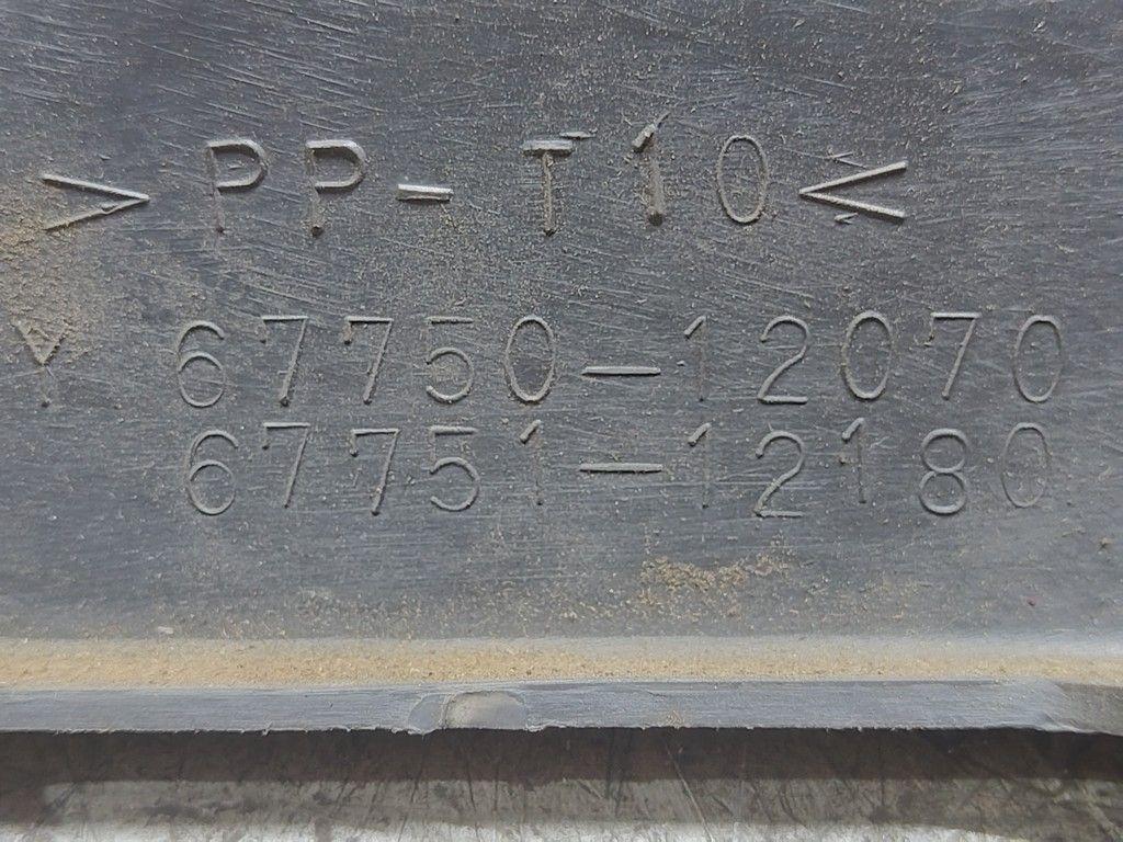 Обшивка крышки багажника CG0LCU Toyota Corolla - Фото 5