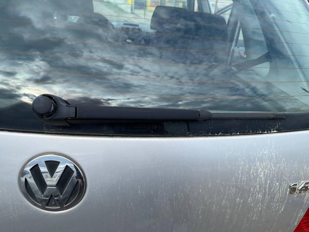 Щеткодержатель задний CJ9GD6 Volkswagen Polo