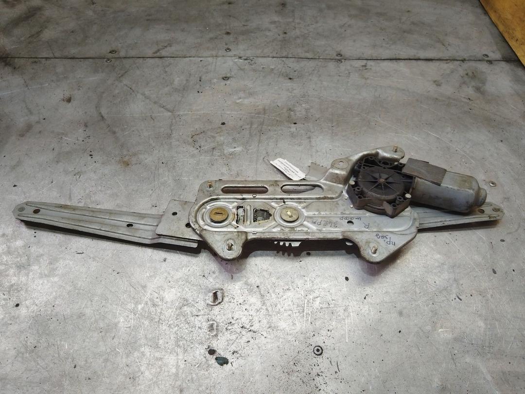 Стеклоподъемник электрический задний правый FQZ3XJ Renault Safrane