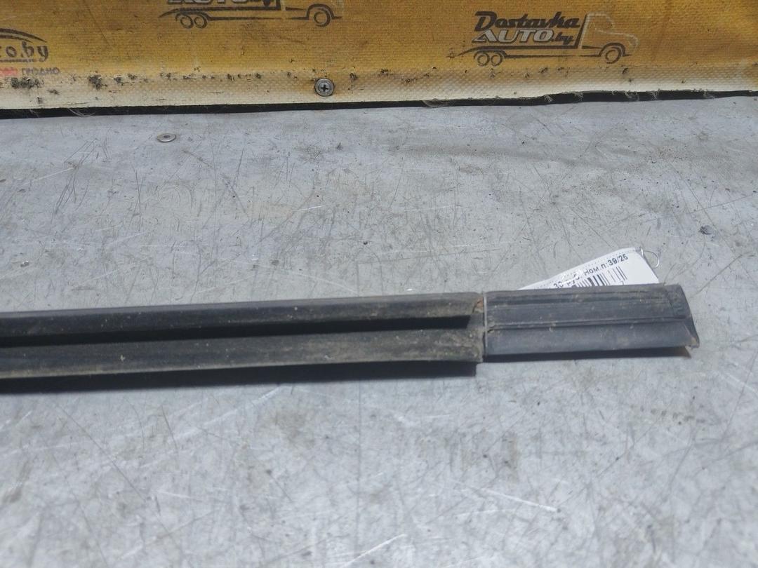 Молдинг стекла двери передней левой наружный AW6JSV Opel Vectra купить в магазине запчастей бу