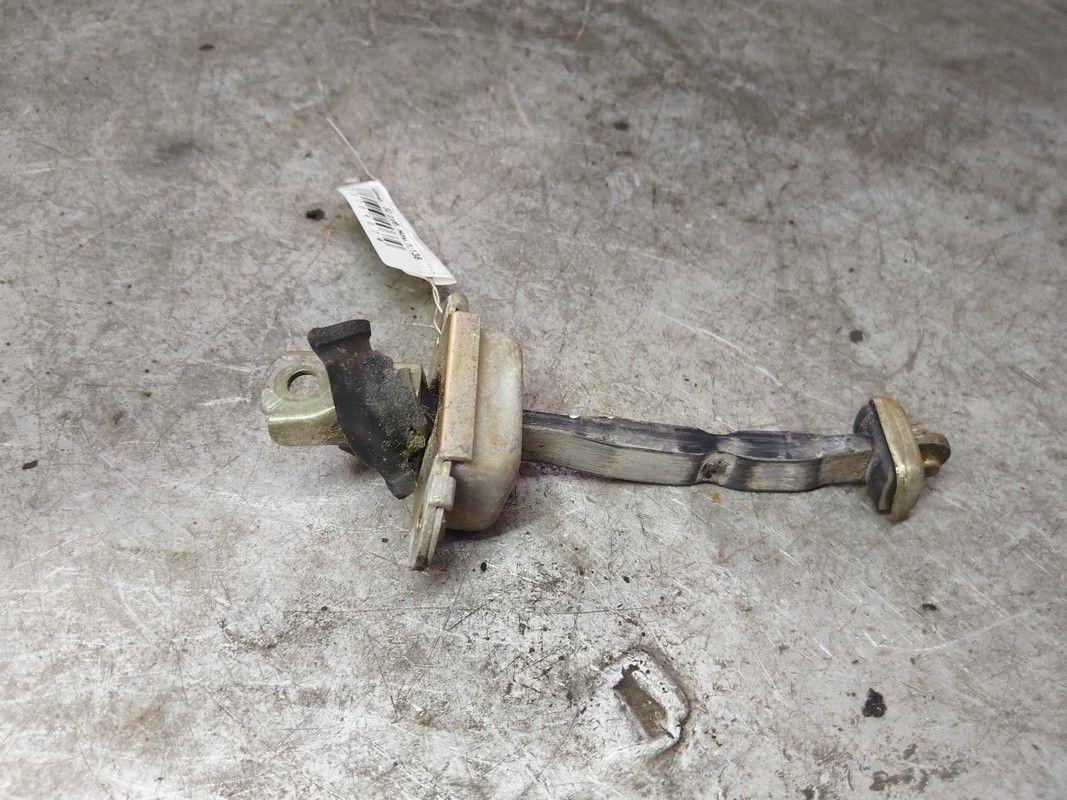 Ограничитель открывания двери задней AXQIBN Mitsubishi Space Star купить