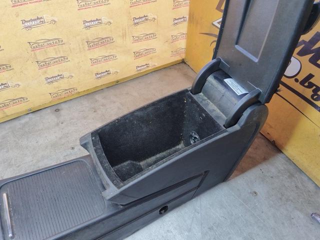 Консоль салона (кулисная часть) EHDR18 Volkswagen Passat undefined