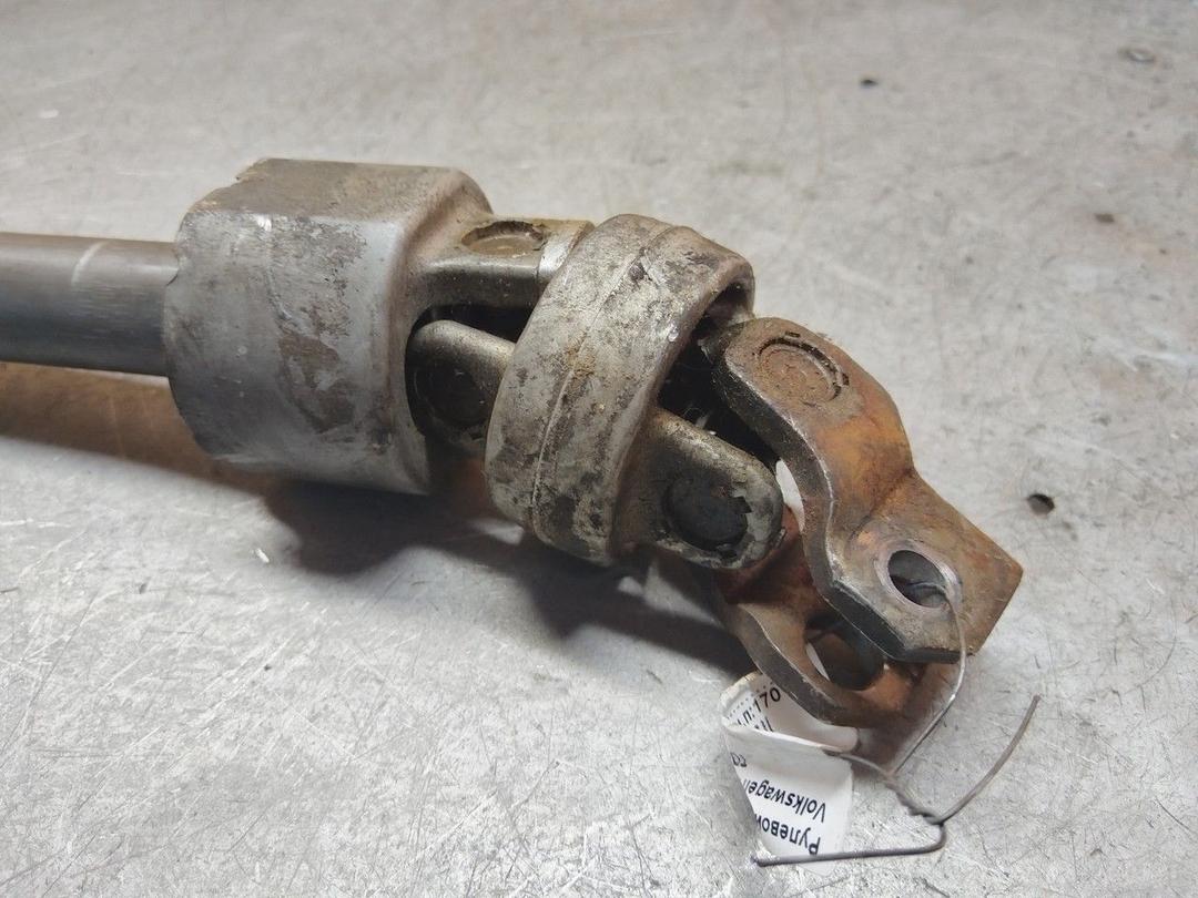 Рулевой карданчик 23UVOM Volkswagen Passat купить с доставкой