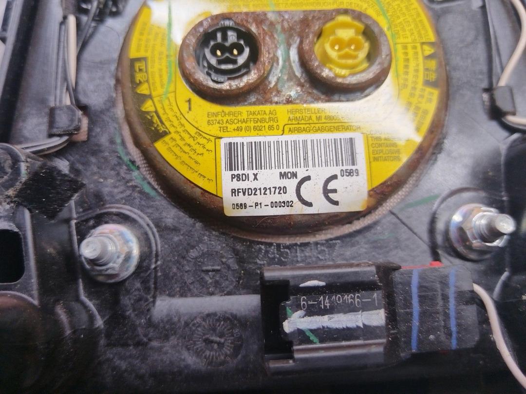 Подушка безопасности водителя 6U1ZJC Ford Fusion купить с доставкой. Огромный выбор запчастей и марок авто. У нас есть практически все.